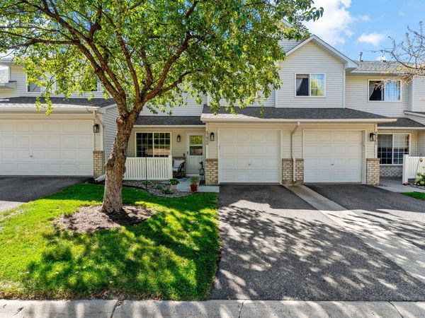 8706 Quarry Ridge Lane , Unit G, Woodbury, MN 55125