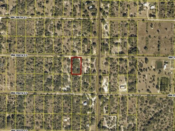 20120 NW 298 , Okeechobee, FL 34972