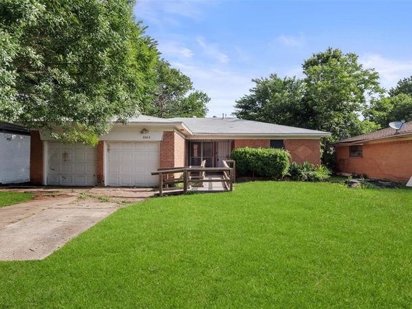 8923 Jennie Lee Lane, Dallas, TX 75227