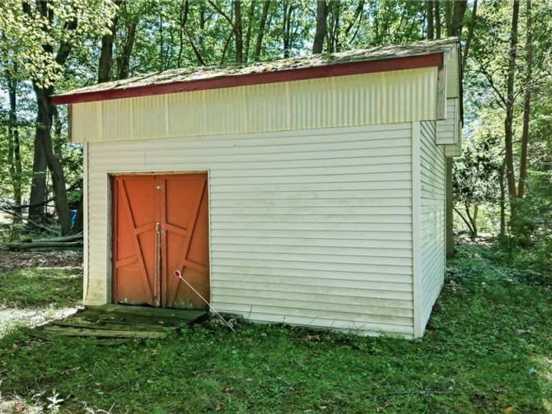 4551 Lockwood Boulevard, Youngstown, OH 44511 Photo 35