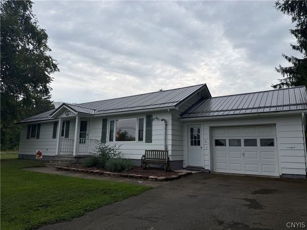 6846 US Route 11 , Tully, NY 13159