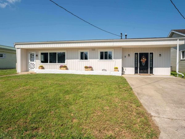 115 Ullom Street, Fairmont, WV 26554