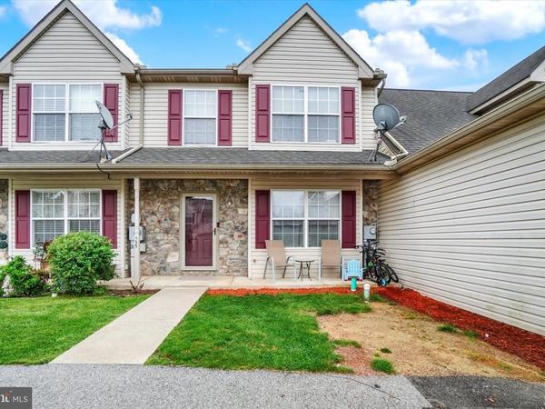 555 GLEN DRIVE, MANCHESTER, PA 17345