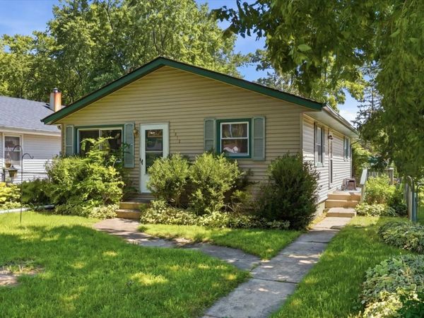 1813 Gilead Avenue , Zion, IL 60099