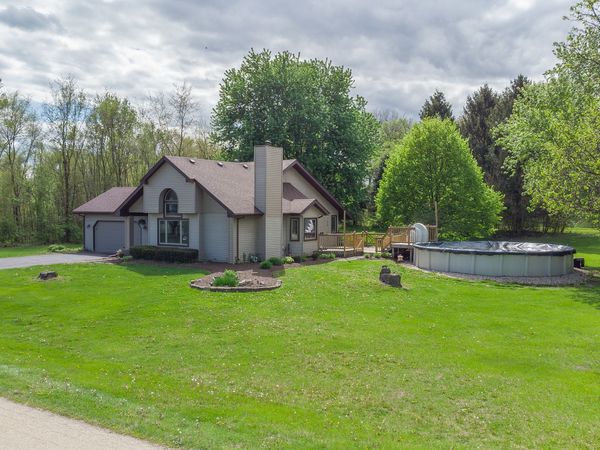 4973 E Lawnside Drive , Byron, IL 61010