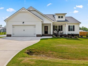 194 Cherry Birch Lane, Zebulon, NC 27597
