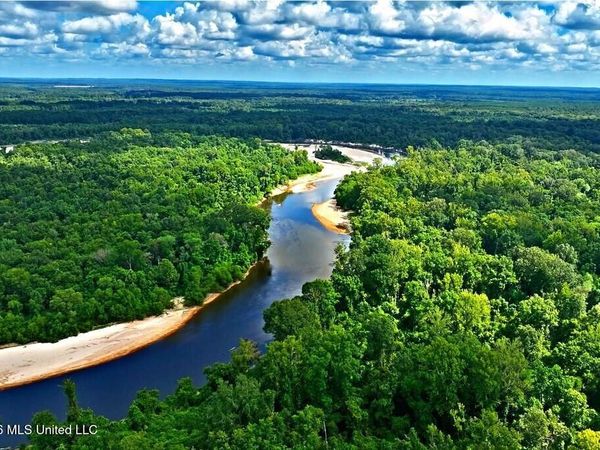 River Road, Silver Creek, MS 39663