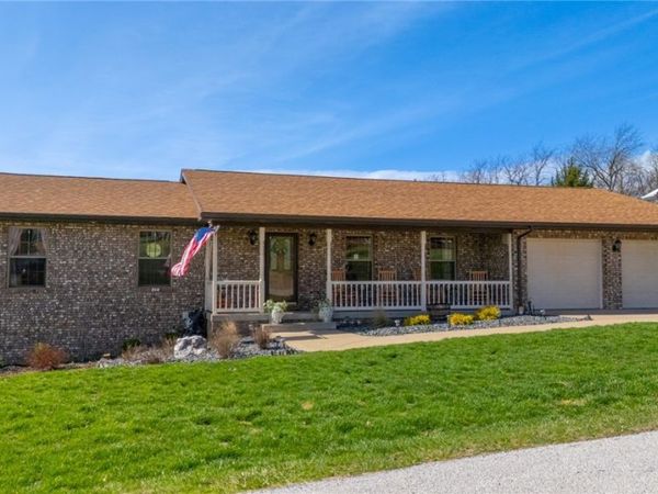 69900 The Meadows , St Clairsville, OH 43950