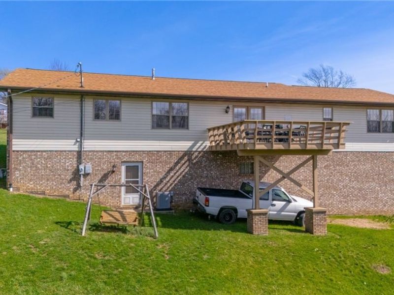 69900 The Meadows, Saint Clairsville, OH 43950 Photo 39