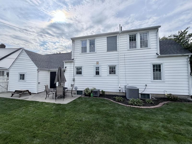 225 Penn Road, Troy, OH 45373 Photo 4