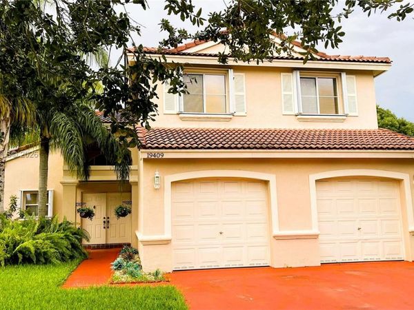 19409 NW 24th Pl , Pembroke Pines, FL 33029