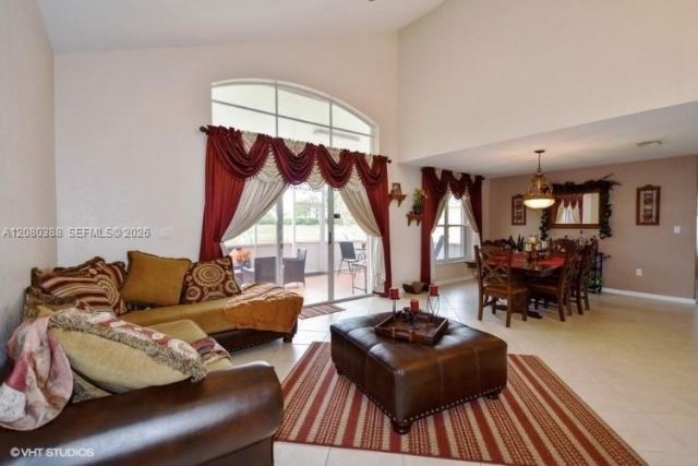 19409 NW 24th Pl , Pembroke Pines, FL 33029 Photo