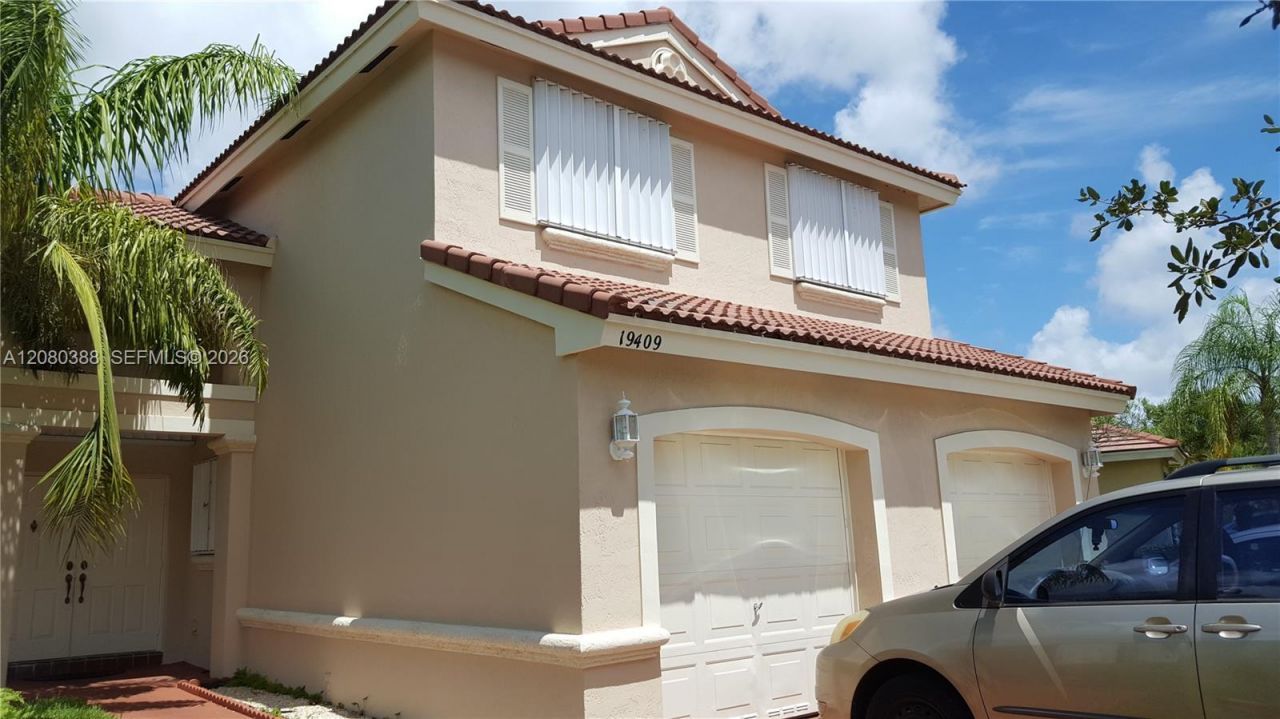 19409 NW 24th Pl , Pembroke Pines, FL 33029 Photo