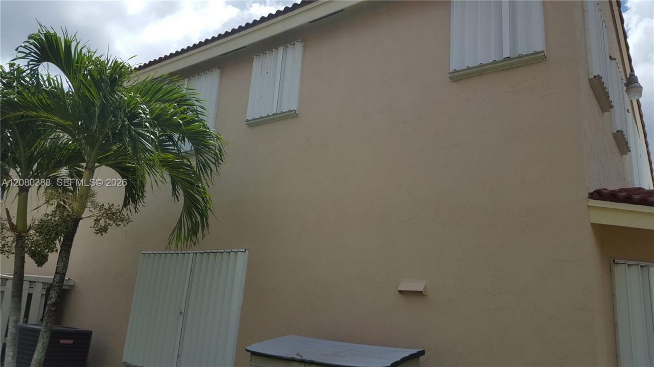 19409 NW 24th Pl , Pembroke Pines, FL 33029 Photo