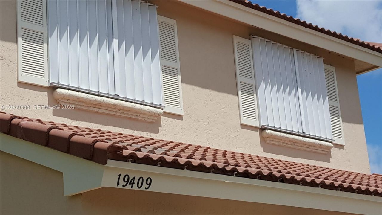 19409 NW 24th Pl , Pembroke Pines, FL 33029 Photo