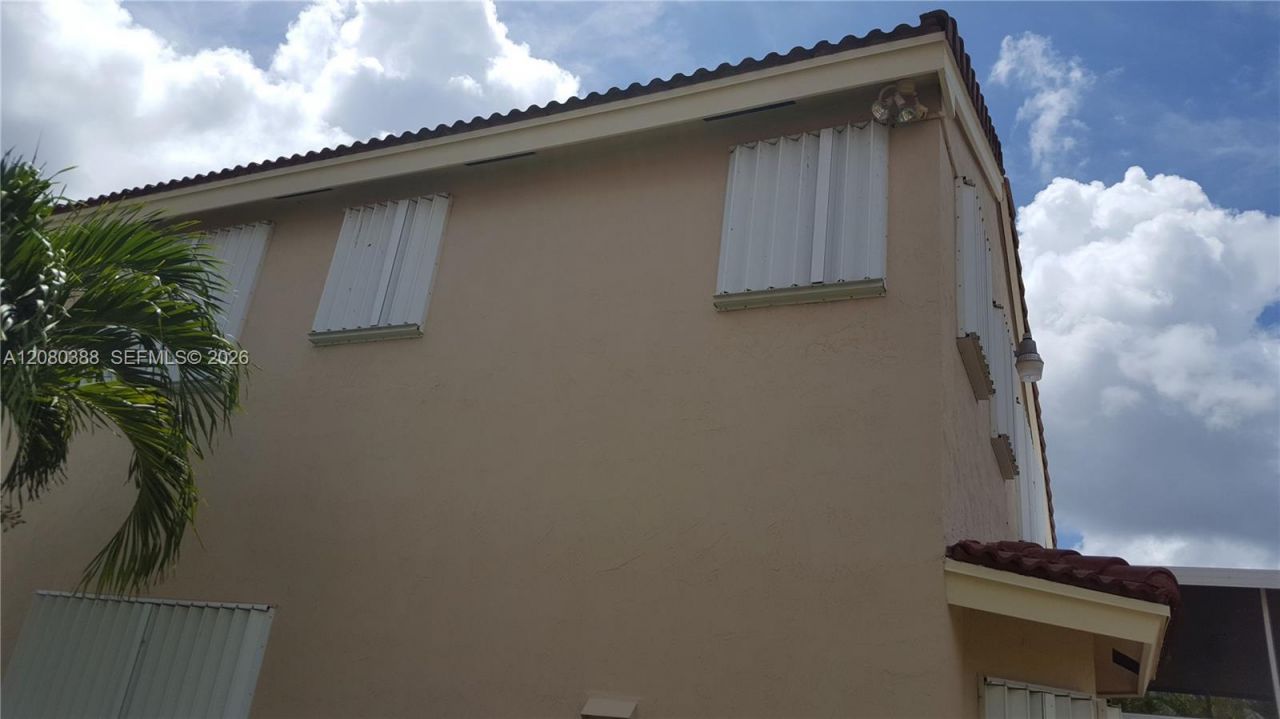 19409 NW 24th Pl , Pembroke Pines, FL 33029 Photo