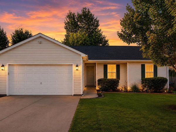 532 Creekwood Court , Bowling Green, KY 42101