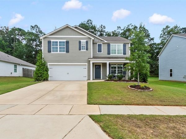 3721 Cattail Court , Northport, AL 35473
