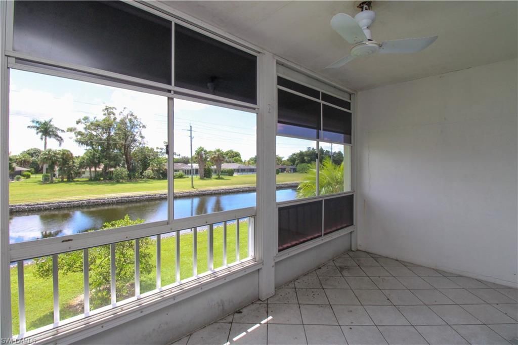 300 Valley Stream Dr , Unit 12-R, Naples, FL 34113 Photo