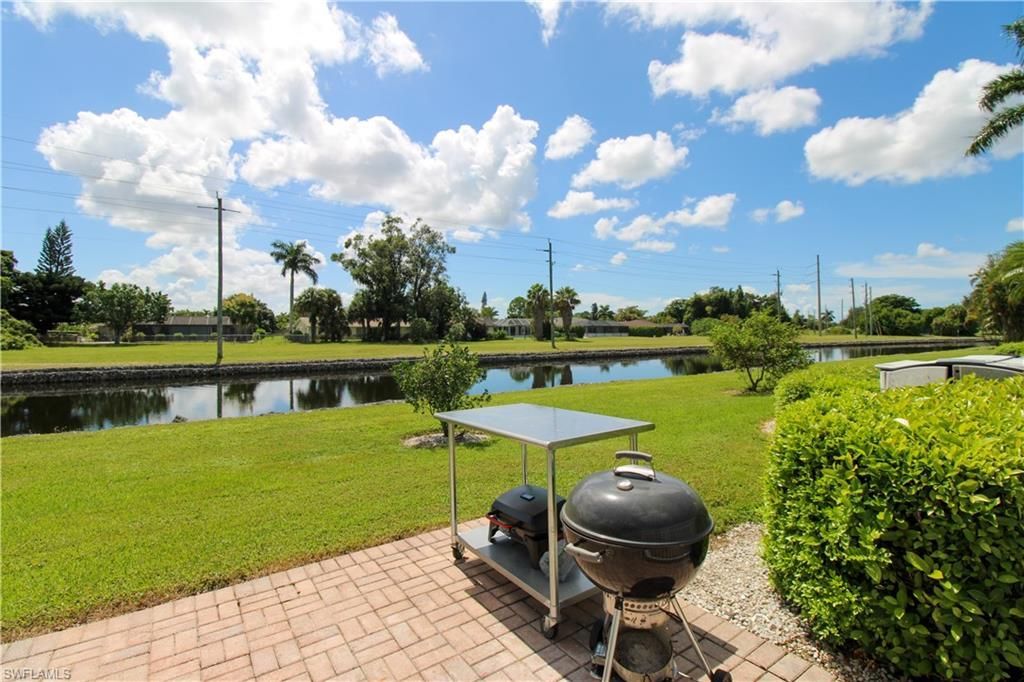300 Valley Stream Dr , Unit 12-R, Naples, FL 34113 Photo