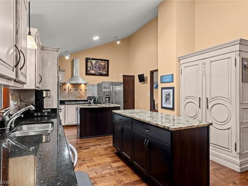 5062 Lansdowne Drive, Solon, OH 44139 Photo 12