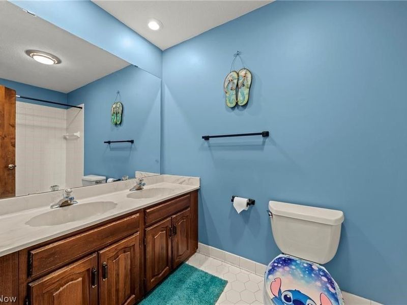5062 Lansdowne Drive, Solon, OH 44139 Photo 38