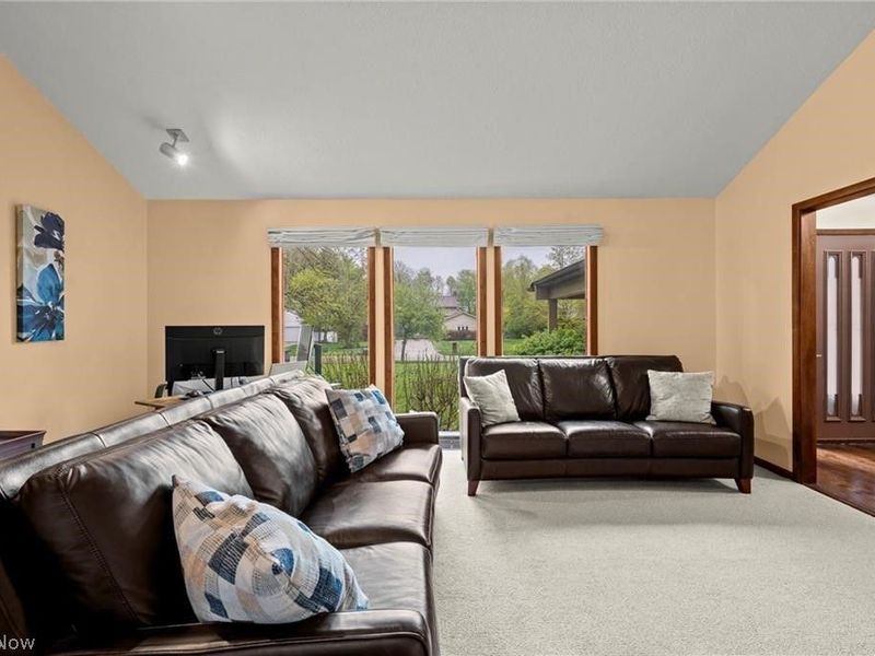 5062 Lansdowne Drive, Solon, OH 44139 Photo 9