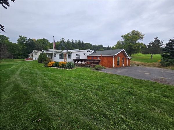 8070 Bauter Road , Avoca, NY 14809