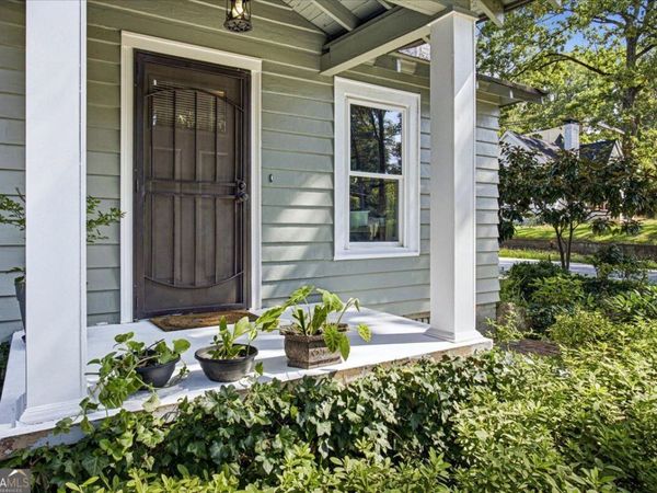1945 NW Baker Road, Atlanta, GA 30318