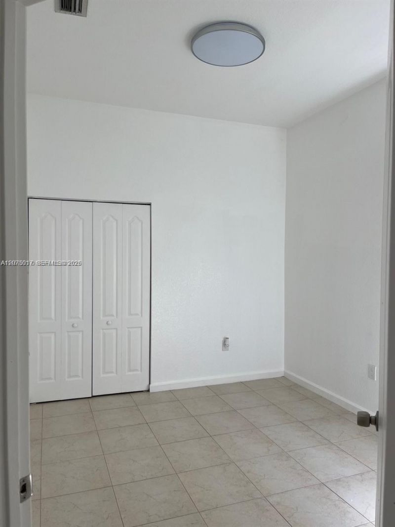 2315 NE 37th Rd , Homestead, FL 33033 Photo