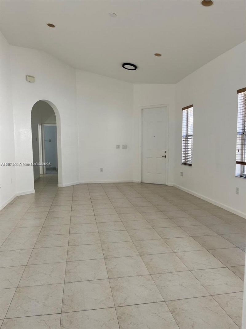 2315 NE 37th Rd , Homestead, FL 33033 Photo