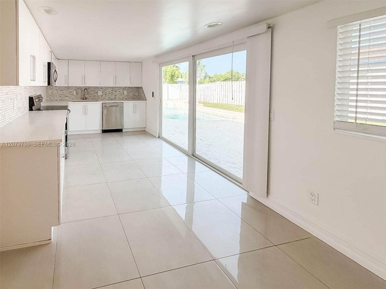 2298 NE 2nd Ave, Unit n/a, Boca Raton, FL 33431 Photo