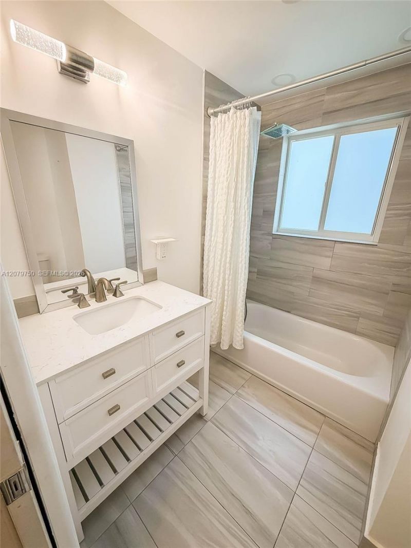 2298 NE 2nd Ave , Unit n/a, Boca Raton, FL 33431 Photo
