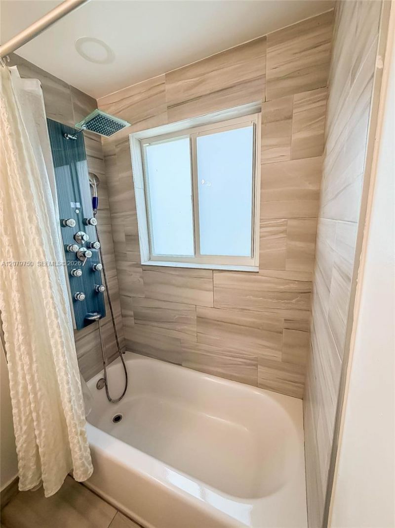 2298 NE 2nd Ave , Unit n/a, Boca Raton, FL 33431 Photo