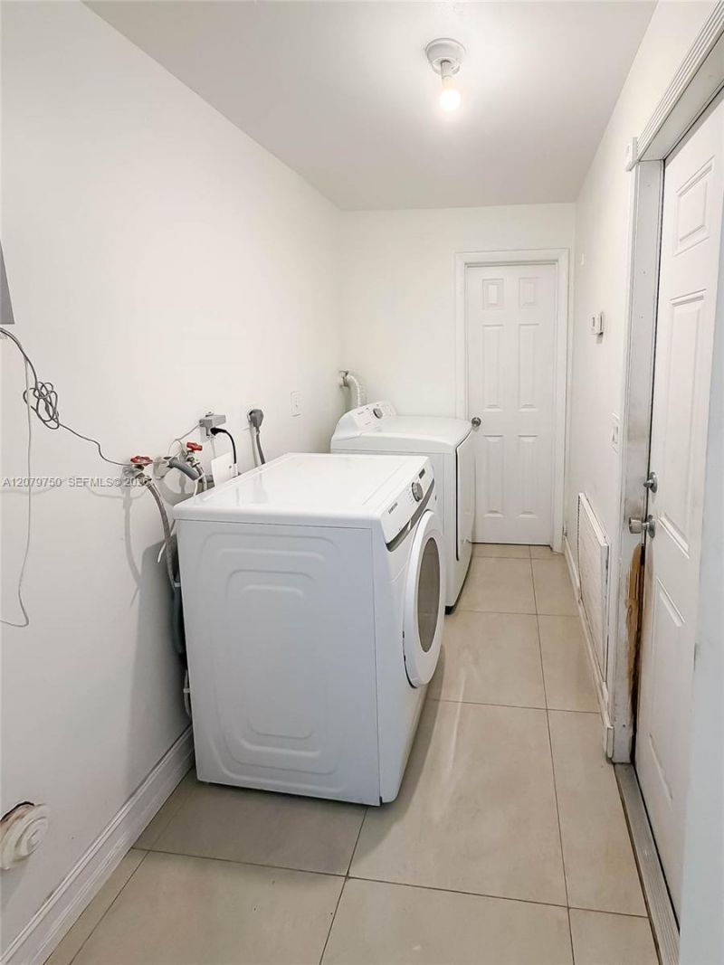 2298 NE 2nd Ave , Unit n/a, Boca Raton, FL 33431 Photo
