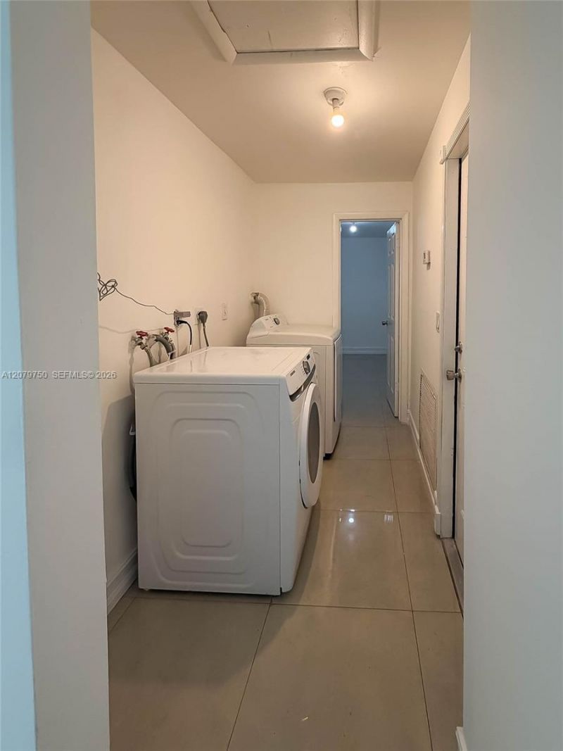 2298 NE 2nd Ave, Unit n/a, Boca Raton, FL 33431 Photo