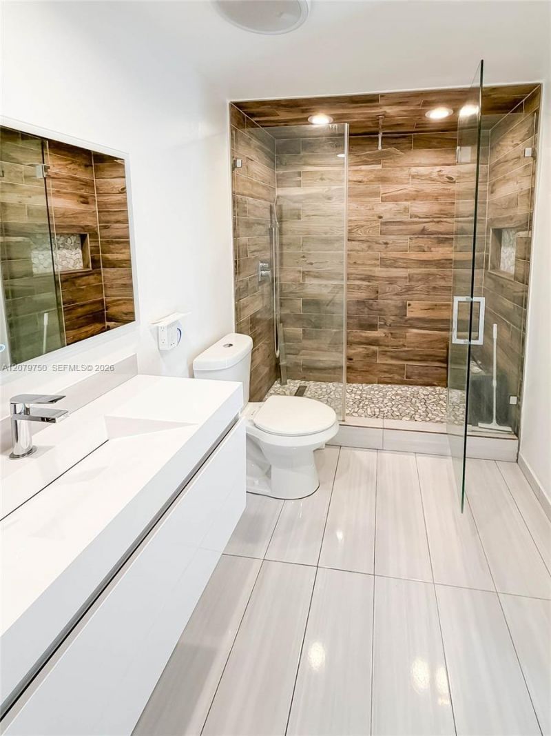2298 NE 2nd Ave , Unit n/a, Boca Raton, FL 33431 Photo