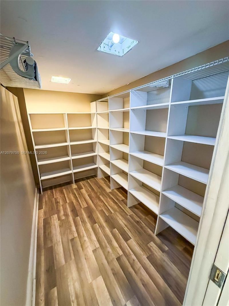 2298 NE 2nd Ave , Unit n/a, Boca Raton, FL 33431 Photo
