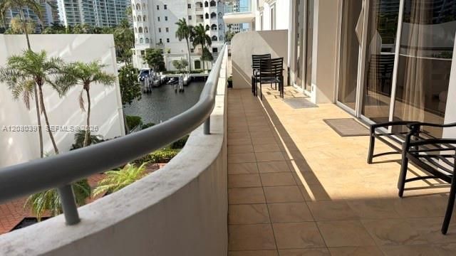 19707 Turnberry Way , Unit 4L, Aventura, FL 33180 Photo