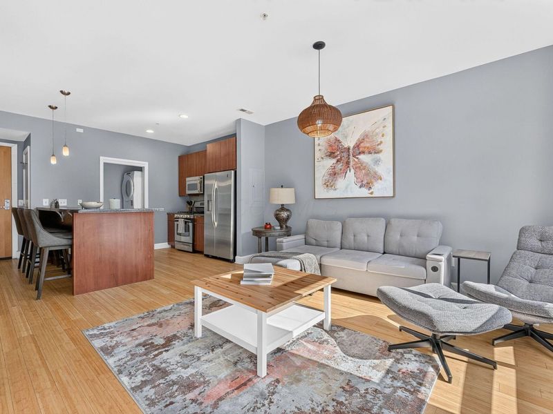 845 N High Street, Unit 309, Columbus, OH 43215 Photo 8