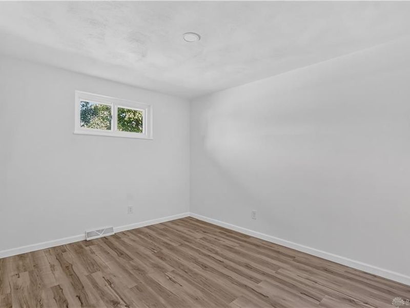1243 Student Avenue, Springfield, OH 45503 Photo 24