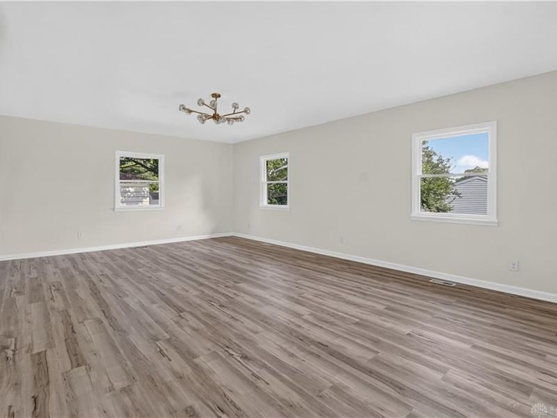 1243 Student Avenue, Springfield, OH 45503 Photo 9