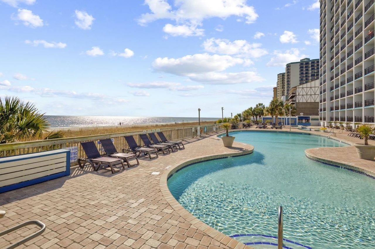3000 N Ocean Blvd. Photo 17