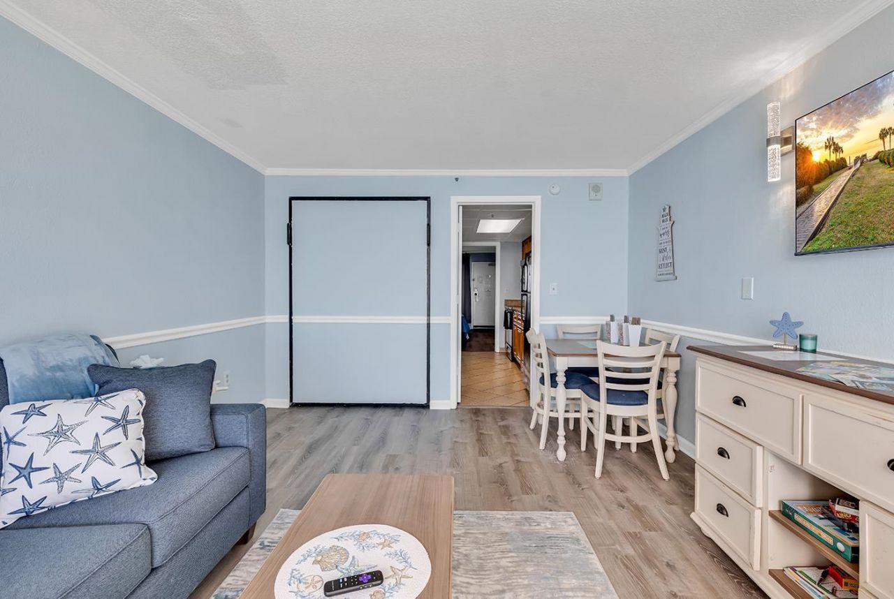 3000 N Ocean Blvd. Photo 22