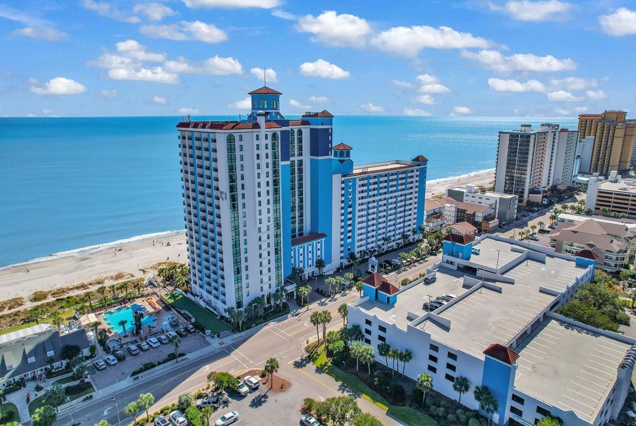 3000 N Ocean Blvd. Photo 28