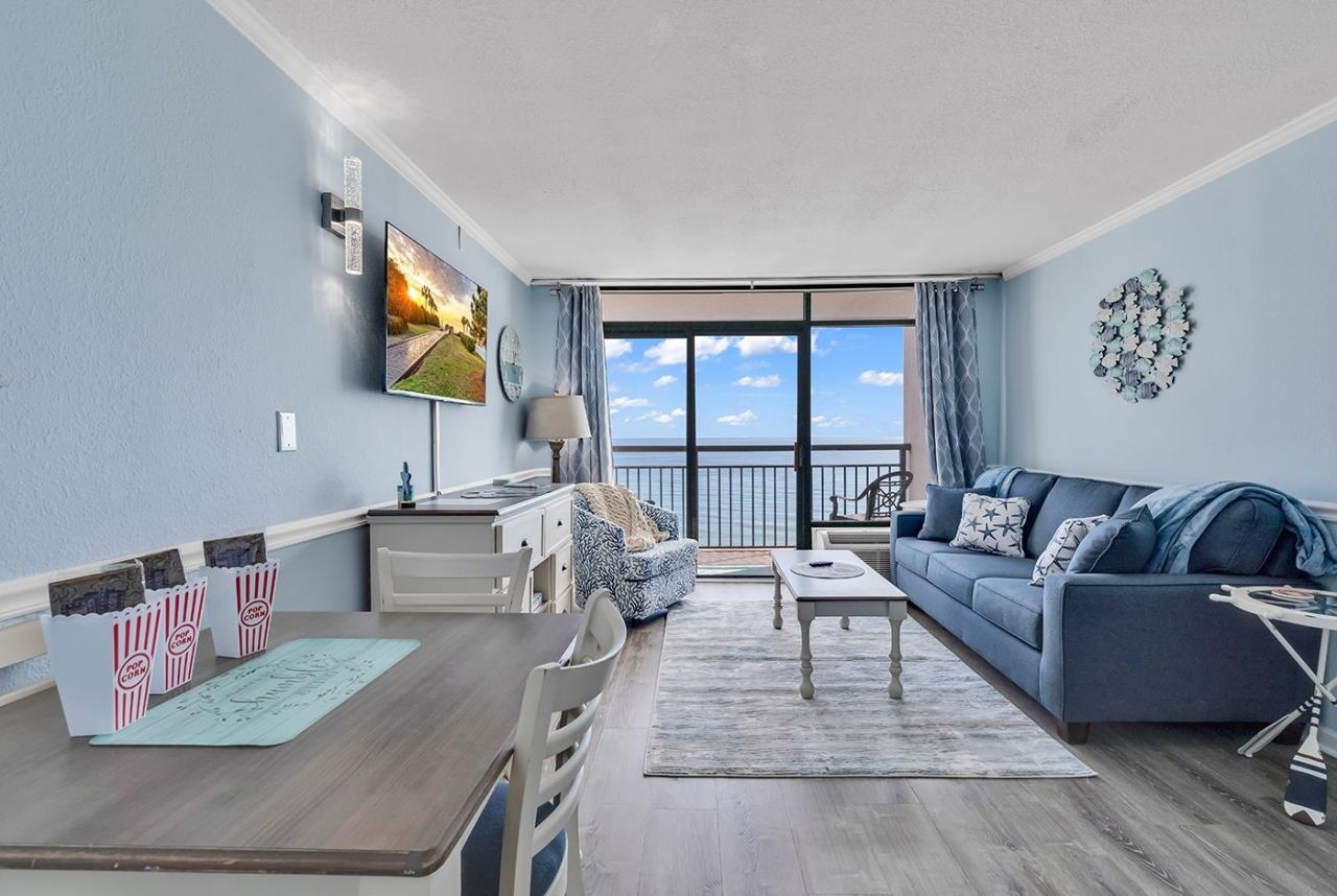 3000 N Ocean Blvd. Photo 32