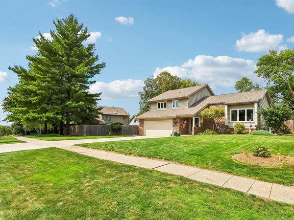 10233 Clark Street , Clive, IA 50325