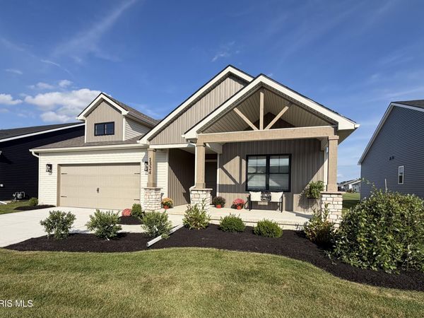 1324 Limerick Lane, Waterville, OH 43566