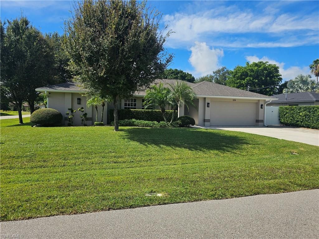 1218 SE 18th St, Cape Coral, FL 33990 Main Photo