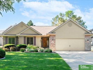 14965 Hillsdale Avenue, Omaha, NE 68137